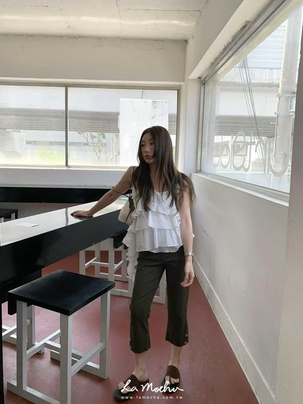 高腰雙扣七分喇叭褲